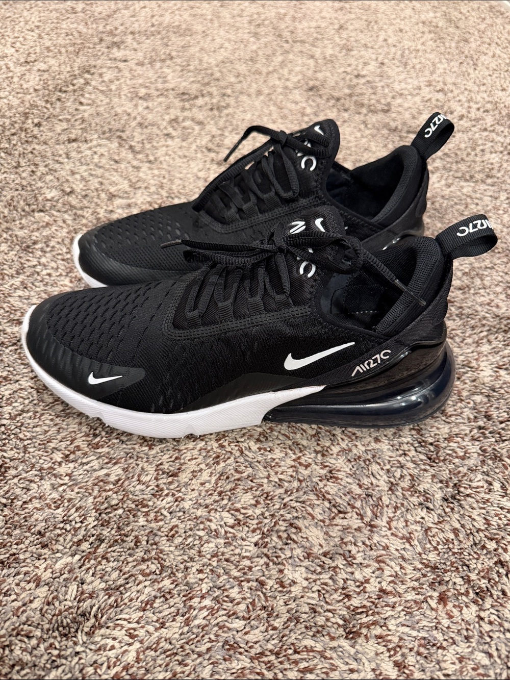 Nike Air Max 270 Womens Black/White Athletic Sneakers